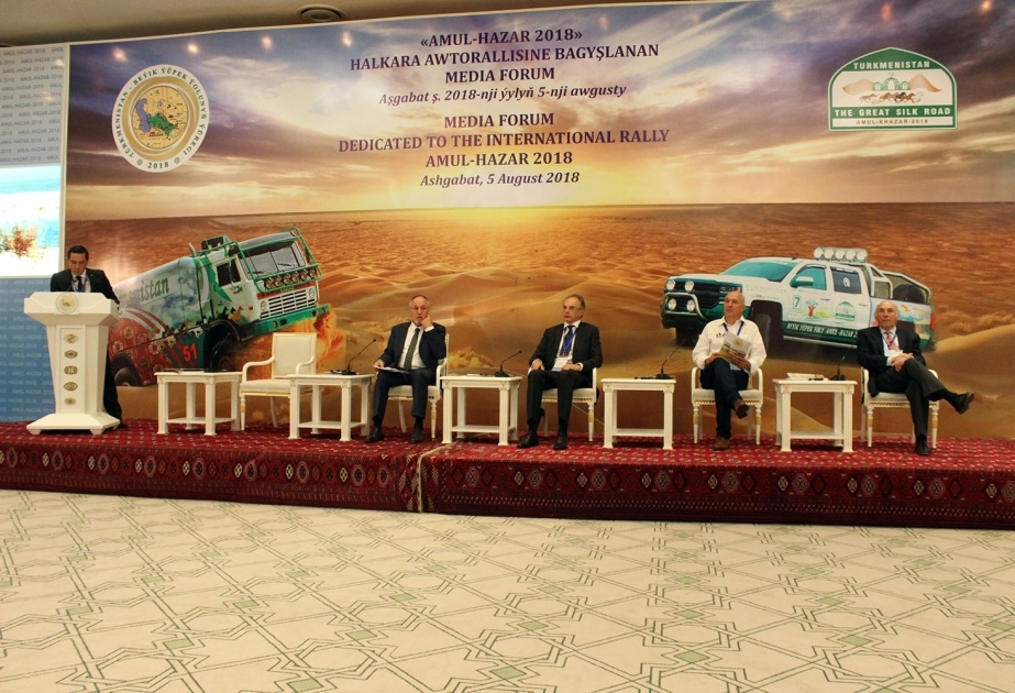 Aşqabadda “Amul-Xəzər 2018” beynəlxalq avtorallisinə həsr olunmuş media-forum keçirilir