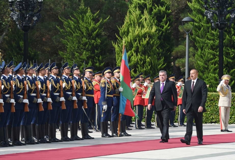 Cérémonie d’accueil officiel président tadjik Emomali Rahmon à Bakou VIDEO