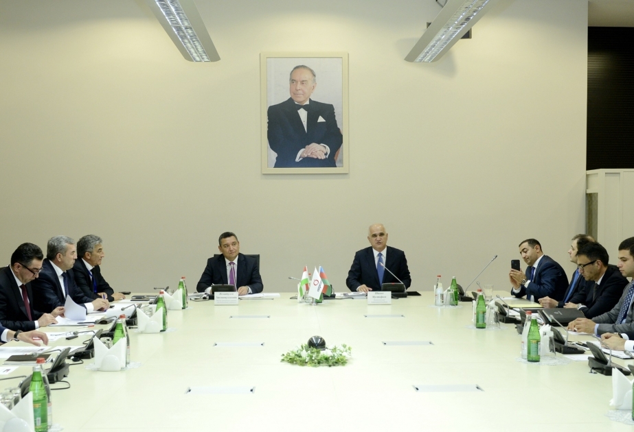Aserbaidschanisch-tadschikisches Geschäftstreffen in Baku