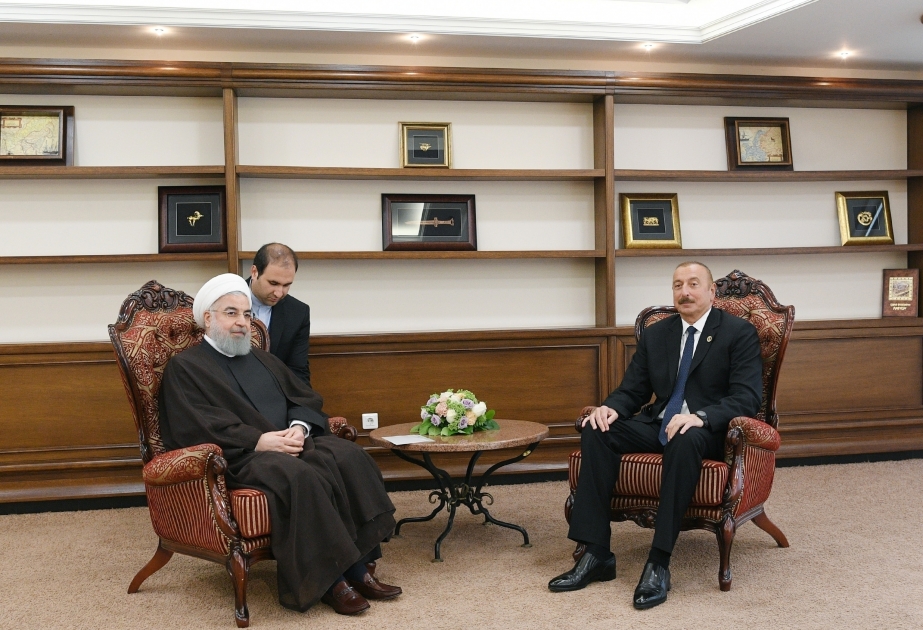 President Ilham Aliyev met with Iranian President Hassan Rouhani in Aktau VIDEO