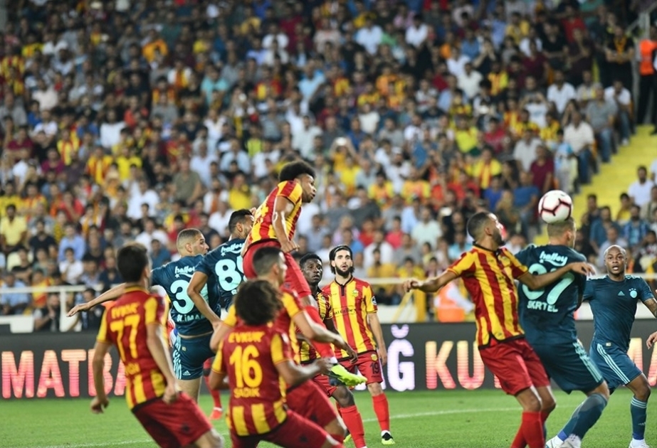 Türkiyə Superliqası: "Fənərbağça" komandası səfərdə "Yeni Malatyaspor"a məğlub olub