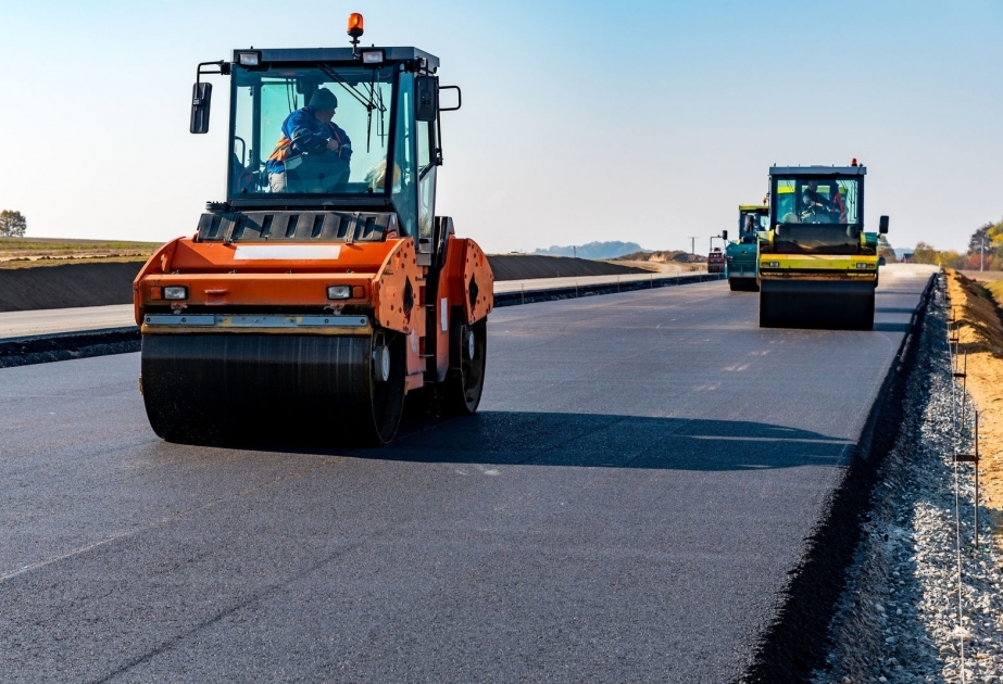 Präsident Ilham Aliyev stellt für Autostraßenbau im Rayon Jalilabad 13,7 Millionen Manat bereit