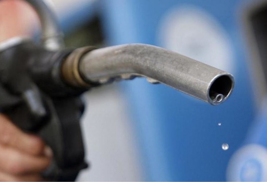 Venezuela Regierung hebt Benzin-Preise an