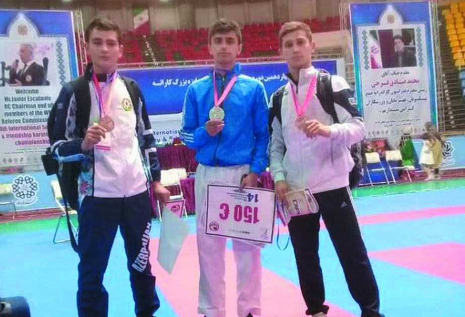 Karateçimiz beynəlxalq turnirdə bürünc medal qazanıb