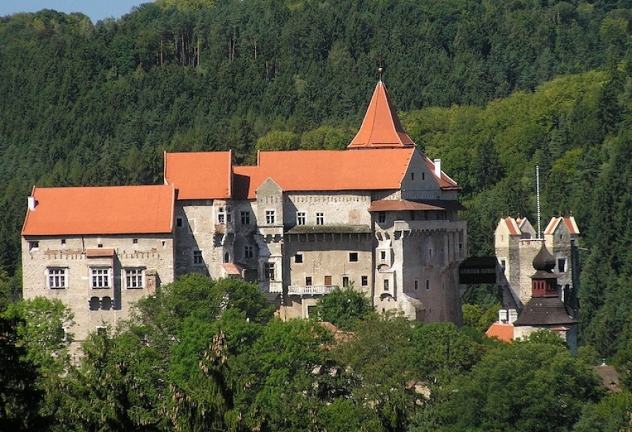 Чехия открывает двери замков