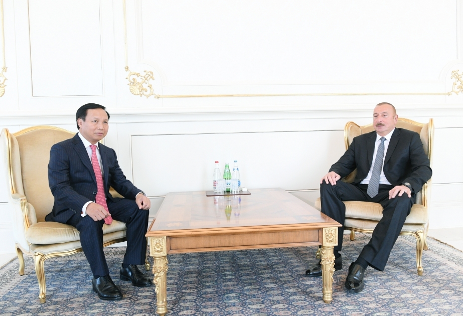 President Ilham Aliyev received credentials of incoming Vietnamese ambassador VIDEO
