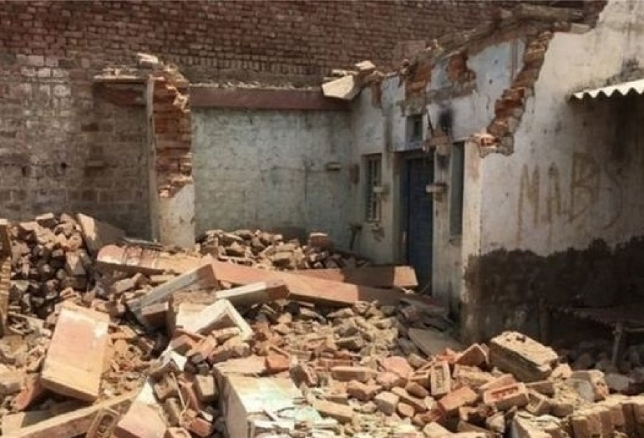 One killed, 140 injured as 6.1 earthquake hits western Iran
