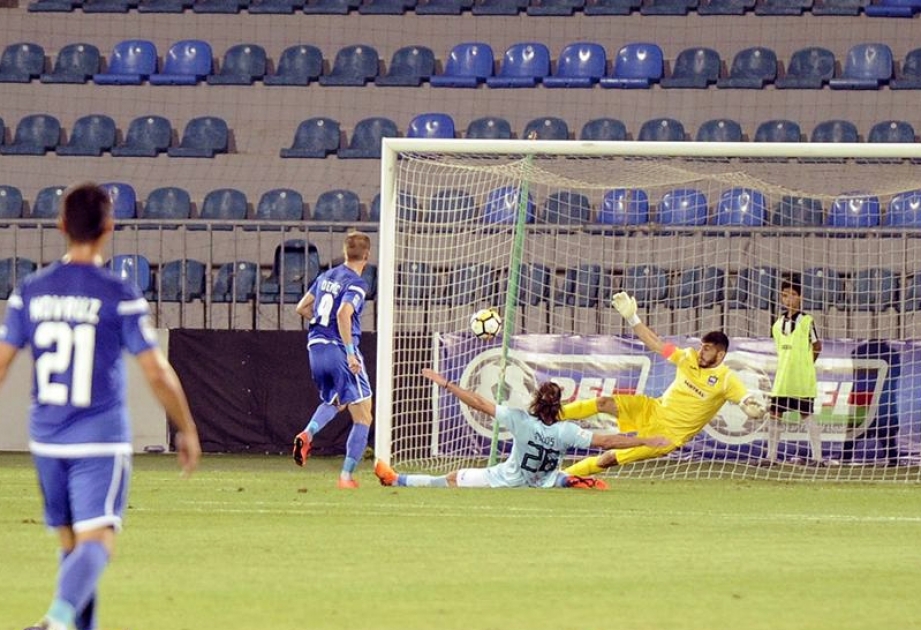 زيرة يتغلب على مضيفه صباح