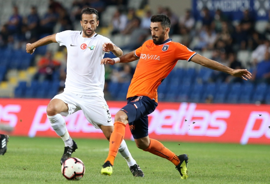 Türkiyə Superliqası: “Başakşehir” komandası “Akhisar”a qalib gələrək çempionatda üçüncü sıraya yüksəlib