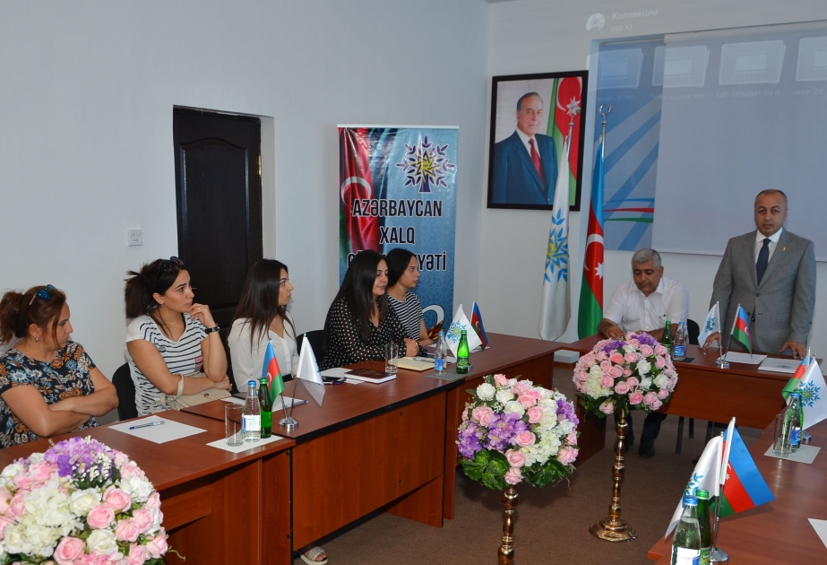 YAP Pirallahı rayon təşkilatında Azərbaycan Xalq Cümhuriyyətinin 100 illiyinə həsr olunan “dəyirmi masa” keçirilib