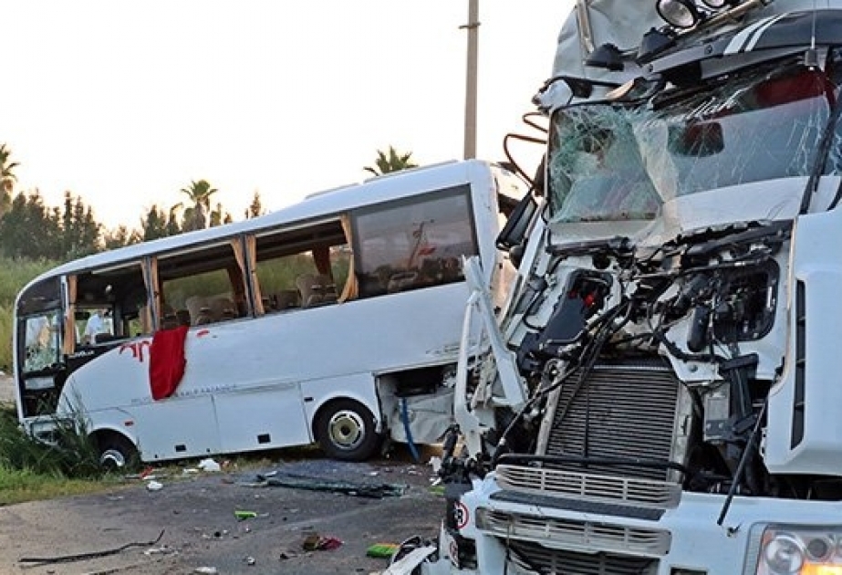 Antalyada avtobus qəzası nəticəsində 11 rusiyalı turist xəsarət alıb VİDEO