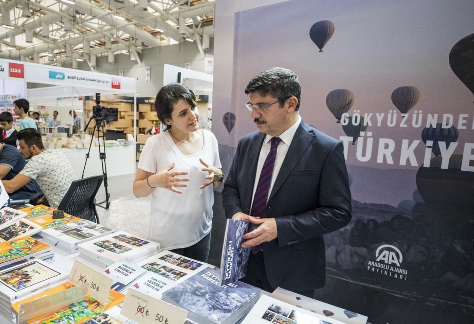İstanbulda beynəlxalq kitab sərgisində 200-dən çox nəşriyyat və poliqrafiya şirkəti təmsil olunur