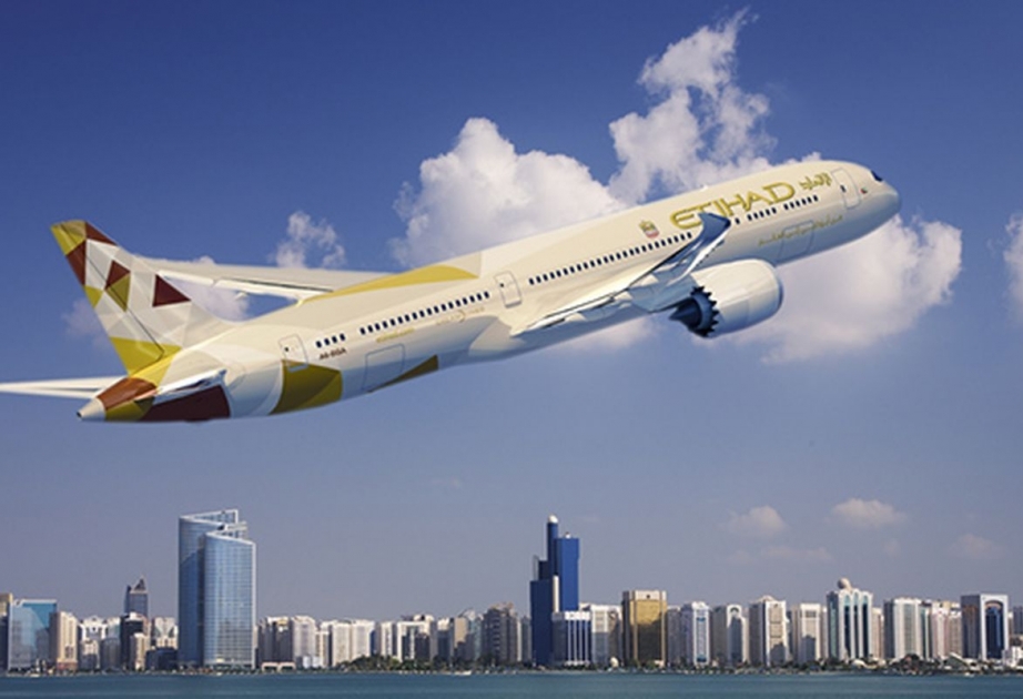 Эмиратская авиакомпания «Etihad Airways» снижает тарифы на азербайджанском направлении