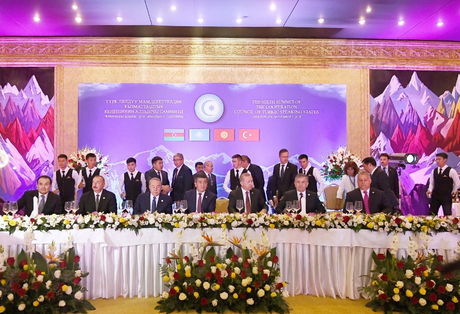 Tcholpon-Ata : Un banquet officiel offert en l’honneur des chefs d’Etat VIDEO
