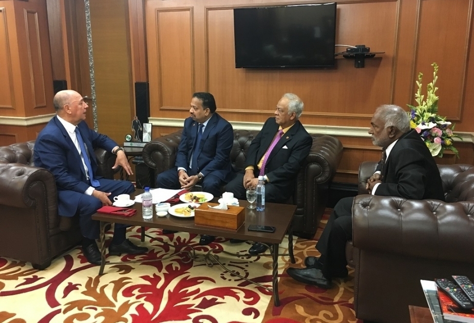 Azerbaijan`s Ambassador meets President of Malaysian Senate