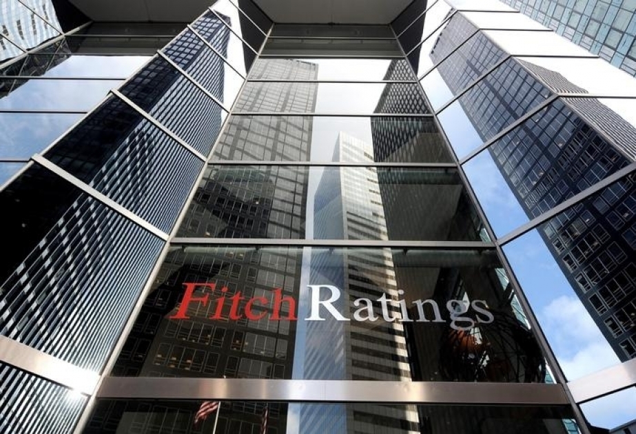 Fitch lowers ratings outlook for 5 Italian banks