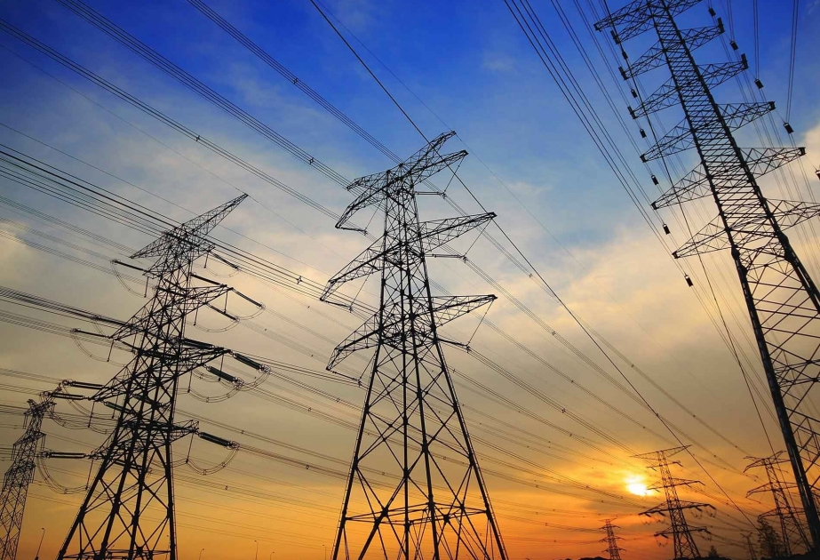 2030-cu ilədək ölkədə elektrik enerjisinin istehsalı və istehlakına dair müzakirələr aparılıb