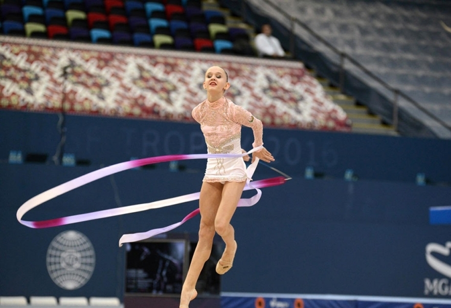 Dünya çempionatının üçüncü günündə Azərbaycan gimnastları lentlə kompozisiyalar nümayiş etdirəcəklər