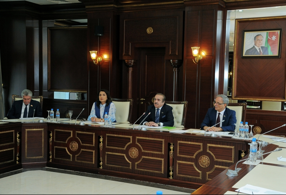 Milli Məclisin mədəniyyət komitəsinin payız sessiyasında ilk iclası keçirilib