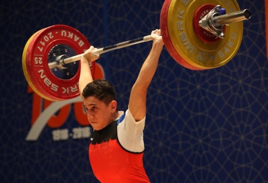 Омар Джавадов стал победителем чемпионата Азербайджана по тяжелой атлетике