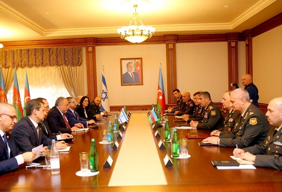 Rencontre des ministres de la Défense d’Azerbaïdjan et d’Israël