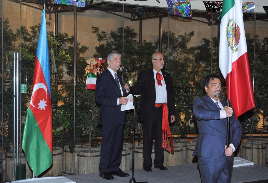 Nationalfeiertag von Mexiko in Baku gefeiert