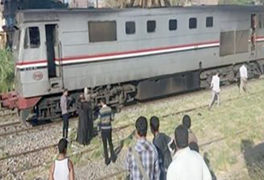 В Египте пассажирский поезд сошел с рельсов – есть пострадавшие