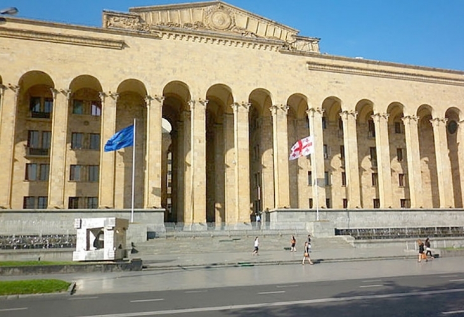 Une délégation du parlement géorgien se rend en Azerbaïdjan