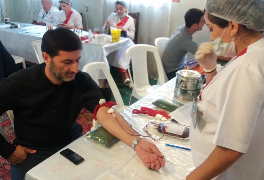 Lənkəranda keçirilən humanitar aksiyada 130 nəfər könüllü qan verib