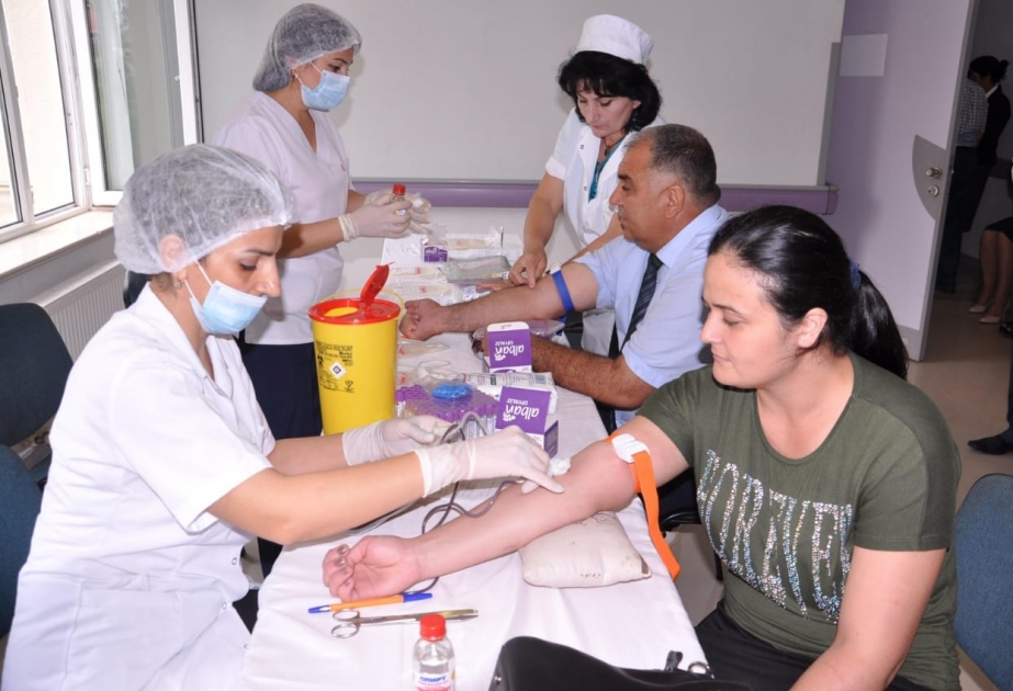 Aşura günündə Bərdə və Beyləqanda 150 nəfər könüllü qan verib