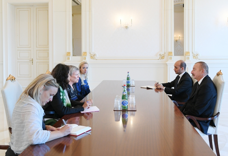 Entretien du président azerbaïdjanais avec la secrétaire générale adjointe de l’OTAN VİDEO