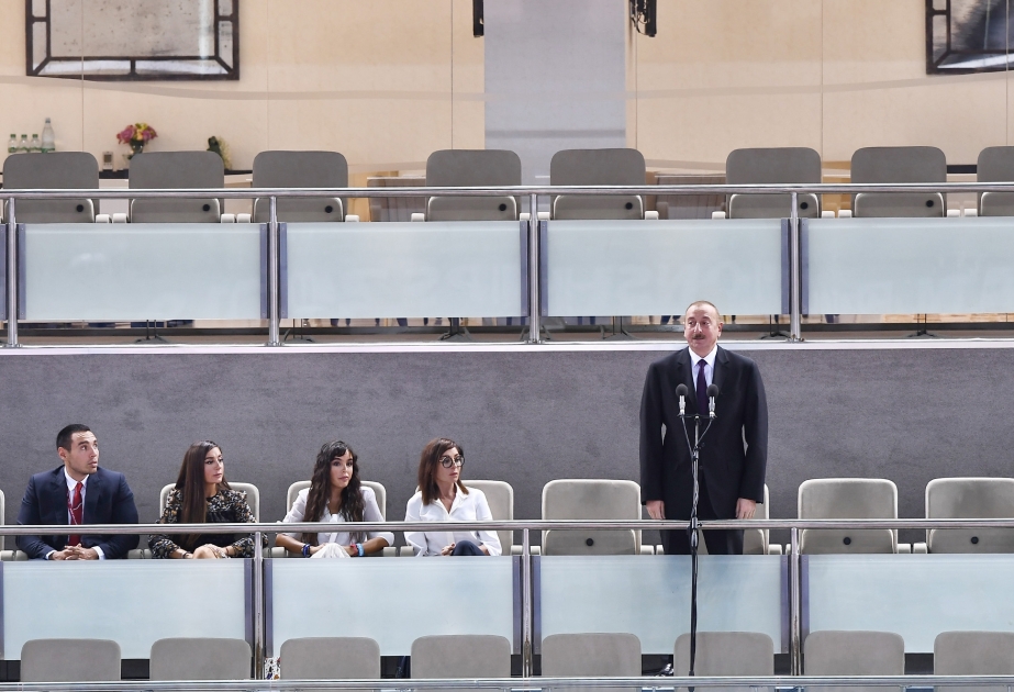 Bakıda cüdo üzrə dünya çempionatının təntənəli açılış mərasimi keçirilib Azərbaycan Prezidenti İlham Əliyev mərasimdə iştirak edib YENİLƏNİB 2 VİDEO