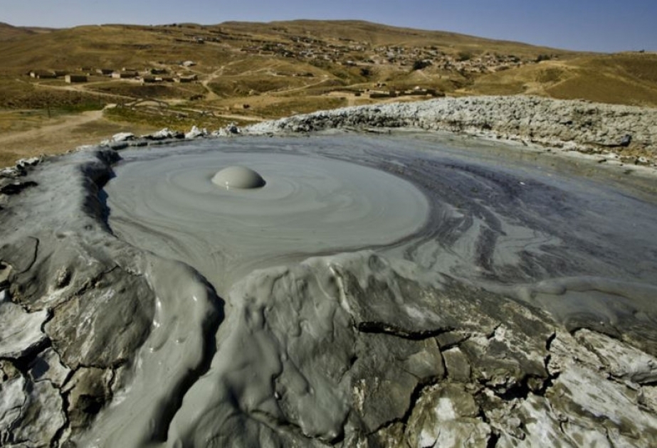 Otman-Bozdağ palçıq vulkanında püskürmə baş verib VİDEO