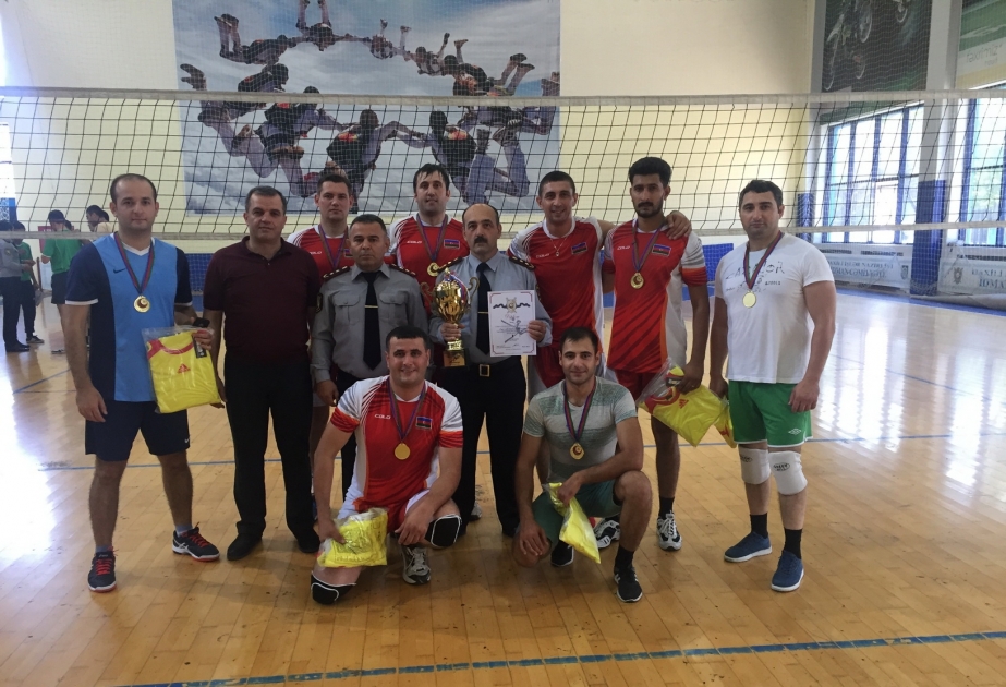 Daxili İşlər Nazirliyinin İdman Cəmiyyətində keçirilən voleybol üzrə çempionatın qalibi müəyyənləşib