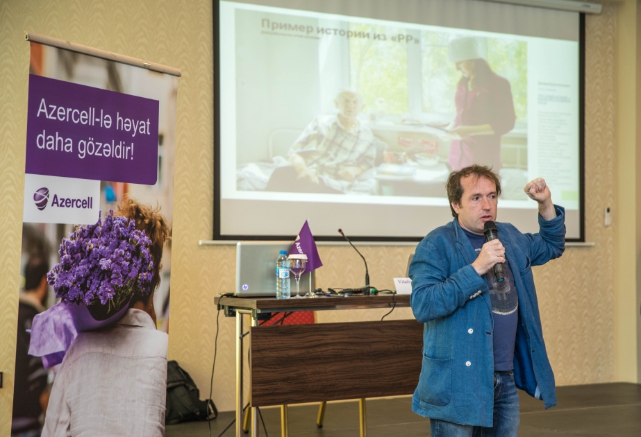 ®  “Azercell” jurnalistlər üçün seminar təşkil edib