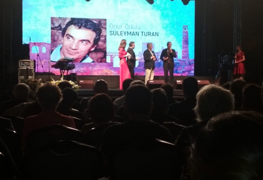 Azərbaycan nümayəndə heyəti Adanada film festivalının təntənəli açılış mərasimində iştirak edib
