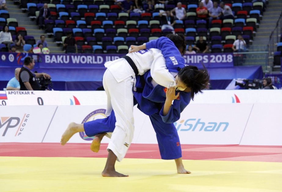 Çin millisi Bakıda keçirilən dünya çempionatında ilk medalını qazanmağa yaxındır