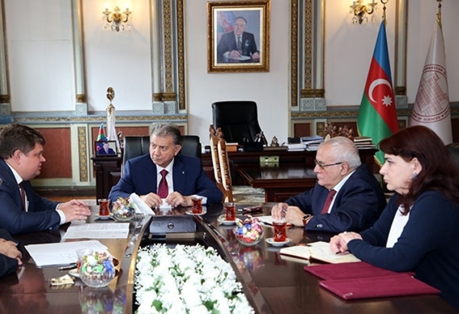 ANAS und Russische Staatliche Universität für geologische Erkundungen unterzeichnen Vereinbarung über Zusammenarbeit