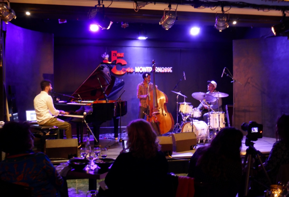 Azərbaycanlı gənc pianoçu Parisdə konsert proqramı ilə çıxış edib VİDEO