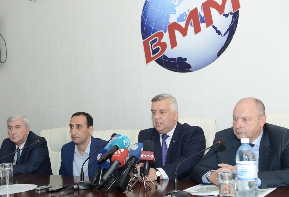 Oleq Kuznetsov: Ermənistanda keçiriləcək parlament seçkilərinə yalnız məzhəkə kimi yanaşmaq lazımdır