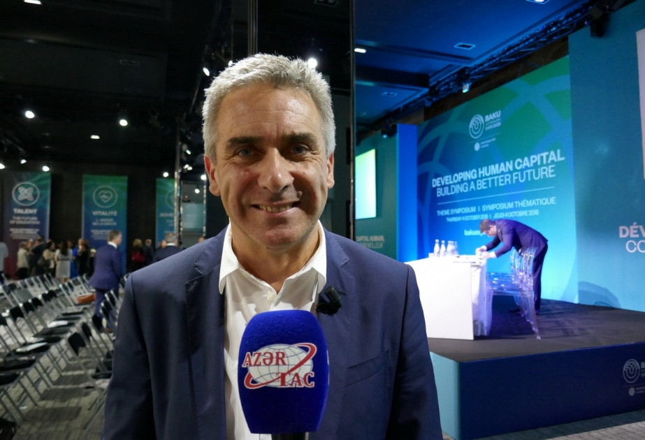 Peter Fisk: “İnsan kapitalını inkişaf etdirək, daha yaxşı gələcək quraq” hər bir cəmiyyətdə ehtiyac duyulan şüardır VİDEO