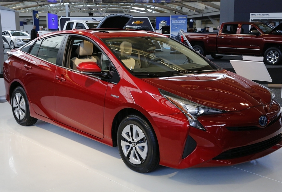 “Toyota” 2,4 milyondan artıq avtomobilini geri çağırır
