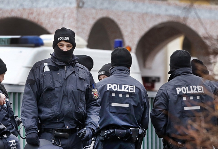 Немецкая полиция прервала рок-концерт радикалов