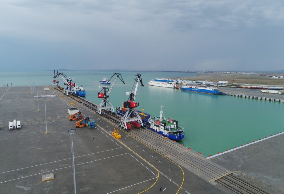 Bakı Beynəlxalq Dəniz Ticarət Limanı region ölkələrinin tranzit qabiliyyətini artırır