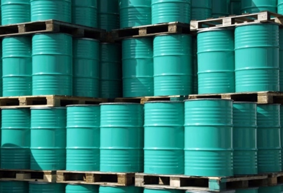Цена барреля азербайджанской нефти достигает 85,14 доллара