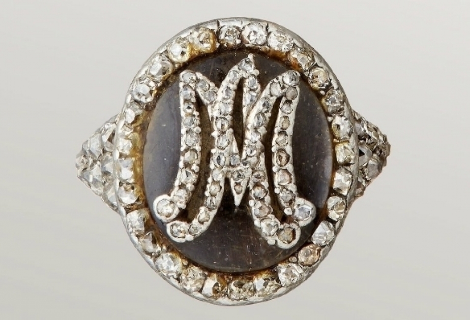 Marie Antoinette’s jewellery on display in Dubai before auction