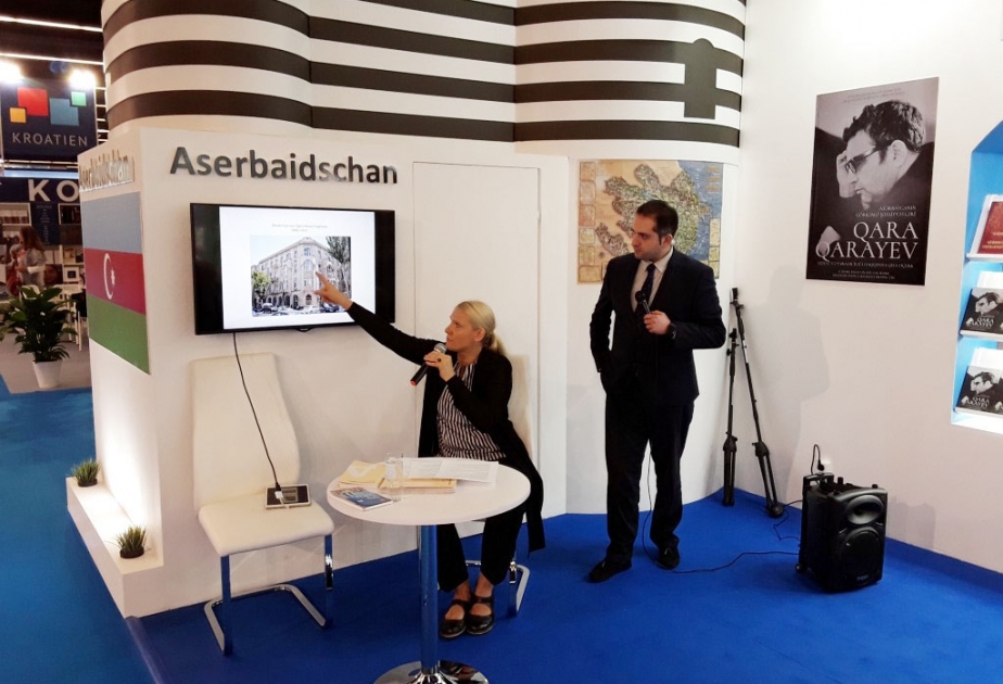 “Bakı arxitektura bələdçisi” kitabı Almaniyanın Frankfurt şəhərində təqdim edilib