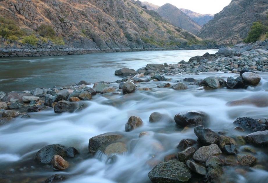 В нижнем течении реки Кура отмечается снижение уровня воды