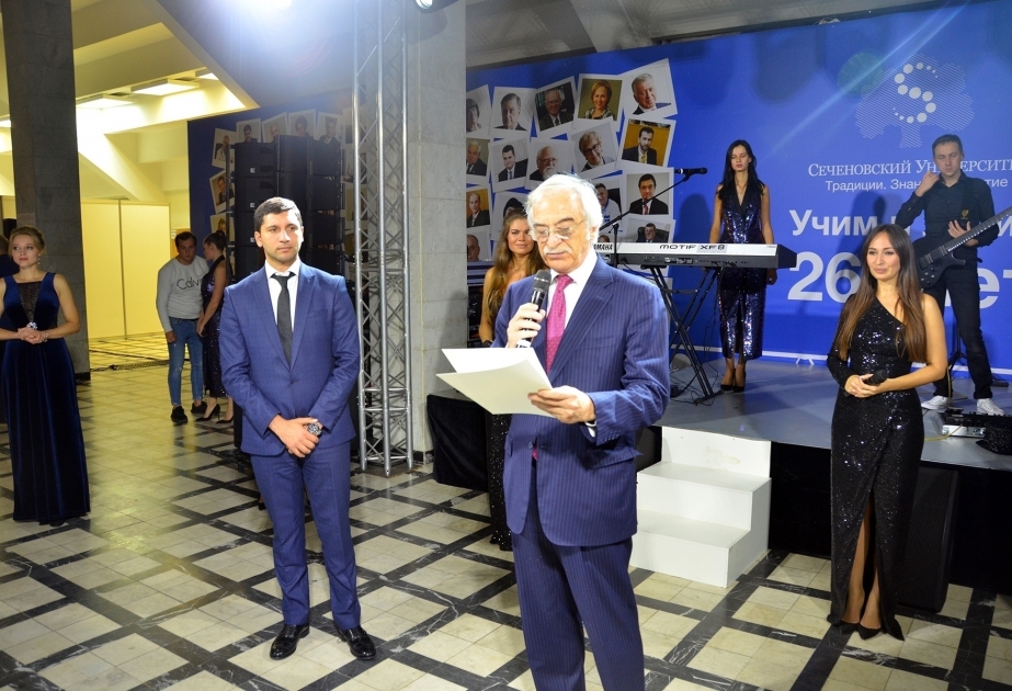 Aserbaidschans Vizepräsidentin Mehriban Aliyeva gratuliert der Ersten Moskauer Staatlichen Medizinischen Universität zum Jubiläum