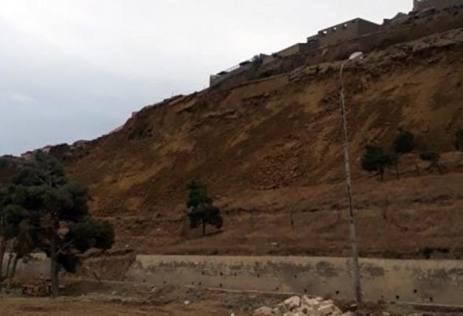 Əziz Qaralov: Fərdi yaşayış evlərinin hasarlarının təxminən 30 metr hissəsi uçub